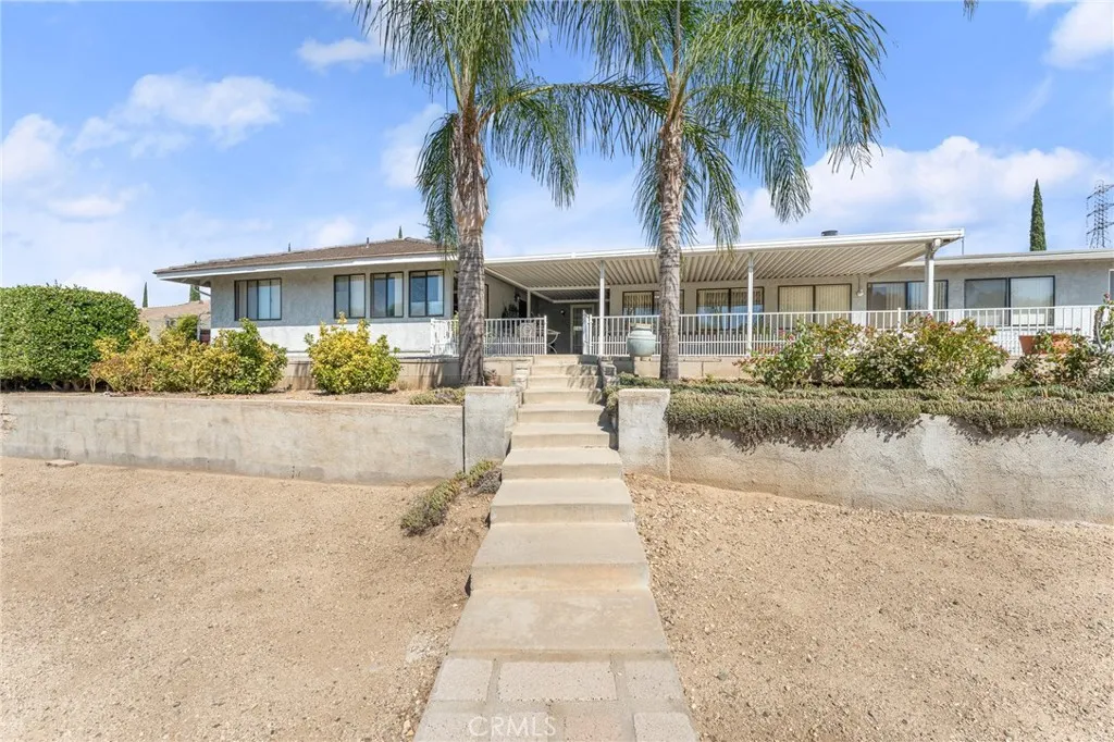 4140 Mockingbird, Banning, California 92220 home-pic-15